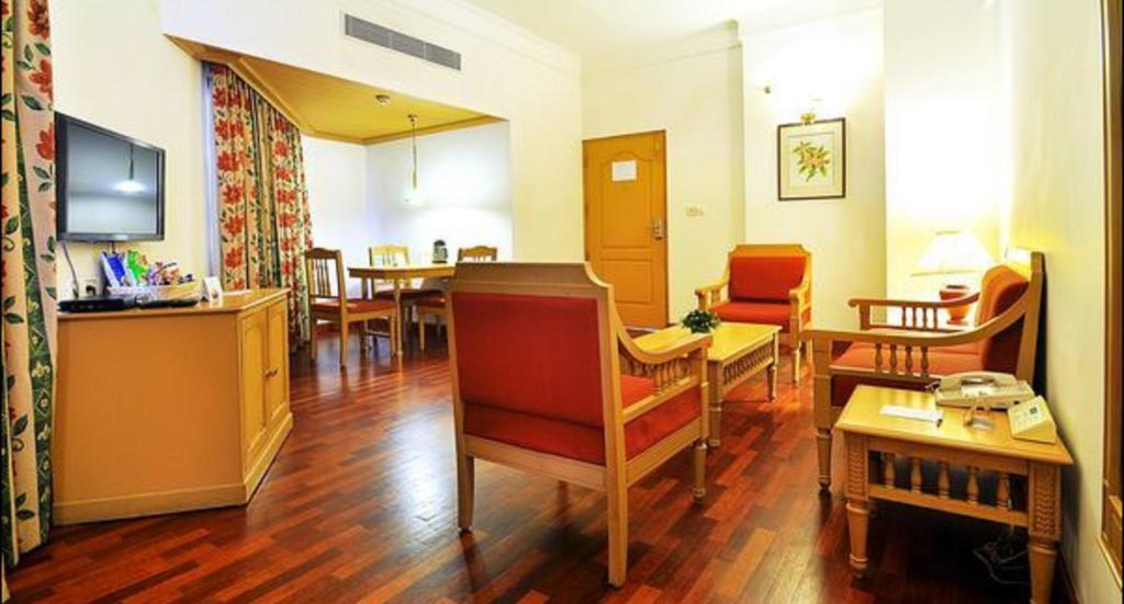 Hotel Abad Atrium Kochi Exteriér fotografie